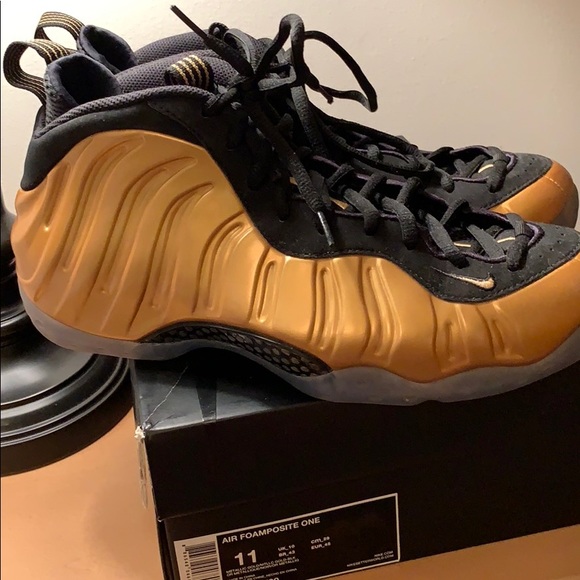 Air foamposite 1 gold - Picture 1 of 8